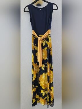 En Focus Navy Yellow Maxi Dress with Yellow Floral Print and Sash 6